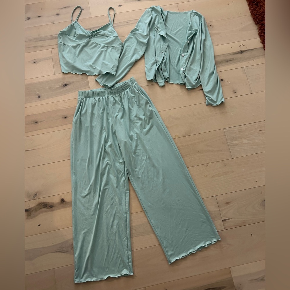 3 Piece Mint Green Women's Sleepwear Set*Cardigan/Tank/Pants NWOT Large